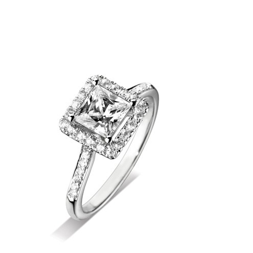 18ct White Gold Princess Cut Diamond Ring